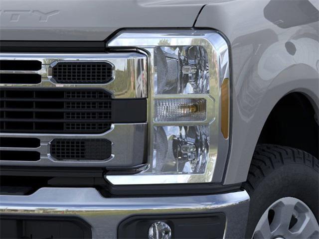 new 2025 Ford F-250 car, priced at $72,770