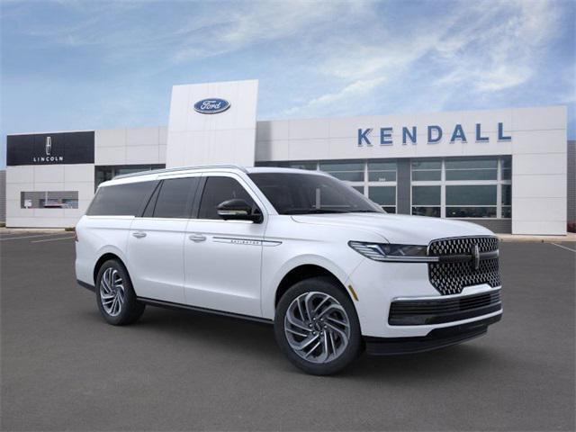 new 2025 Lincoln Navigator car
