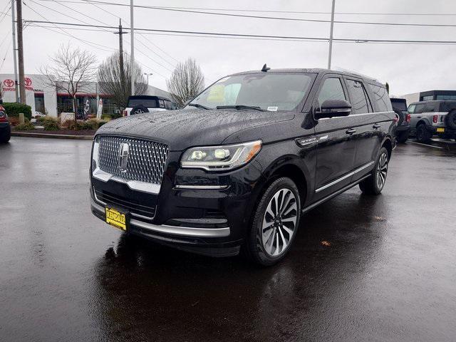 used 2023 Lincoln Navigator car