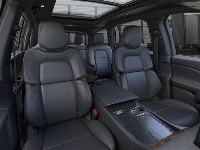 new 2025 Lincoln Aviator car, priced at $81,715