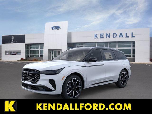 new 2025 Lincoln Nautilus car, priced at $55,076