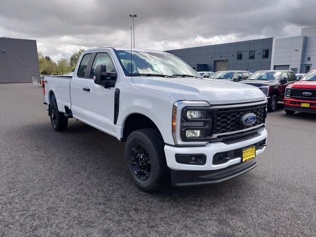 new 2024 Ford F-250 car, priced at $55,370