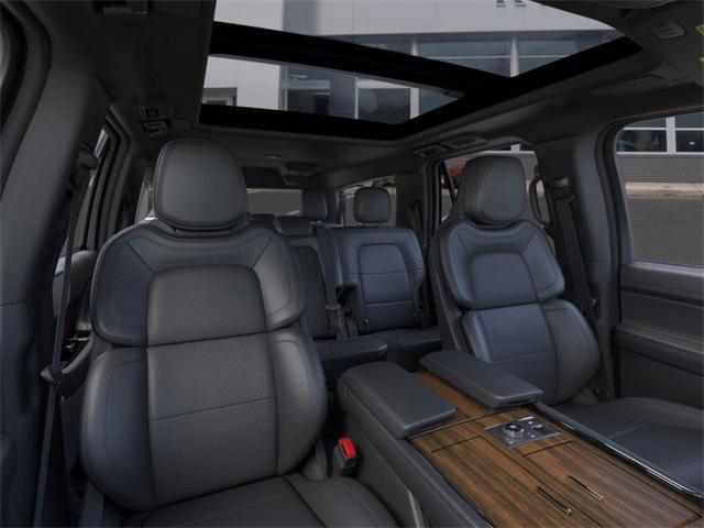 new 2024 Lincoln Navigator car, priced at $95,480