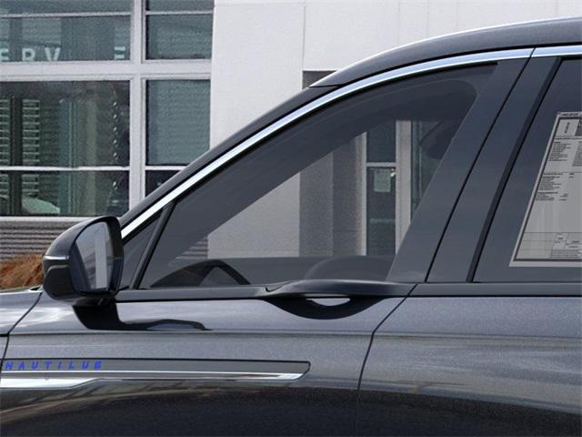 new 2025 Lincoln Nautilus car, priced at $54,590