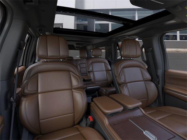 new 2025 Lincoln Navigator car, priced at $108,790