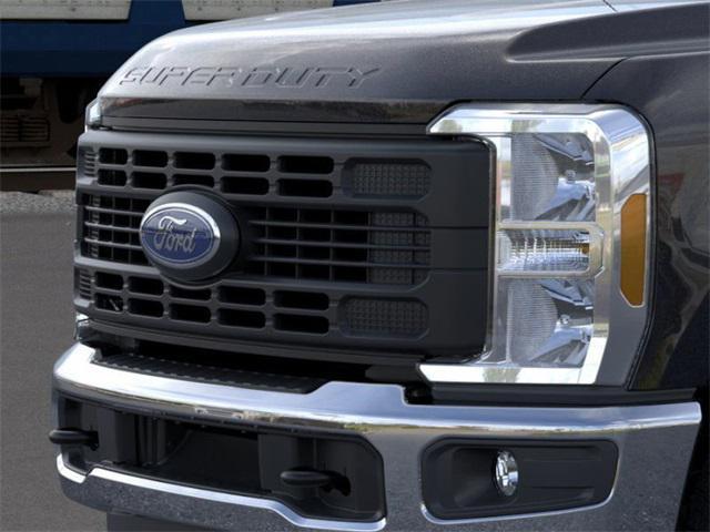 new 2025 Ford F-250 car, priced at $65,720