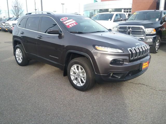 used 2017 Jeep Cherokee car, priced at $20,000