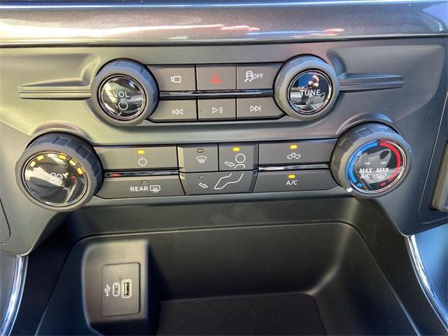 new 2025 Ford F-150 car, priced at $54,220