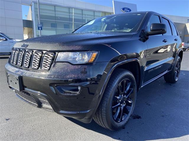 used 2022 Jeep Grand Cherokee car, priced at $32,745