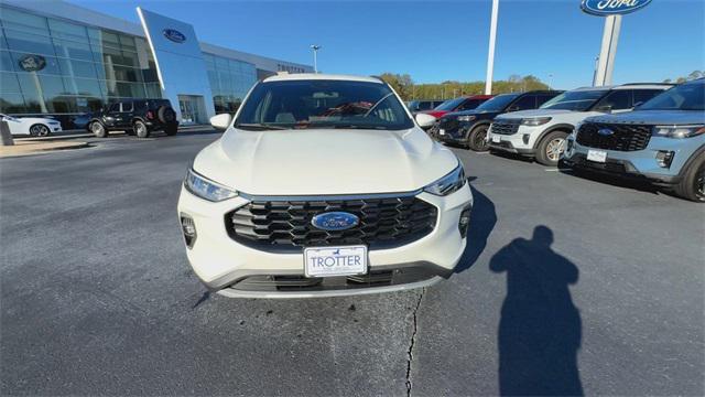 new 2026 Ford Escape car, priced at $35,375