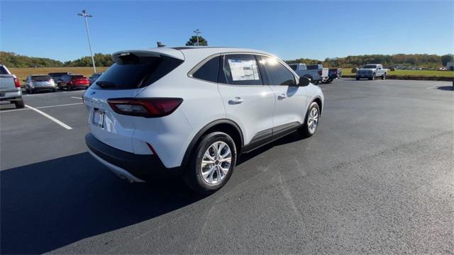 new 2025 Ford Escape car, priced at $30,330