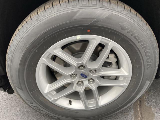 new 2025 Ford Explorer car, priced at $44,165