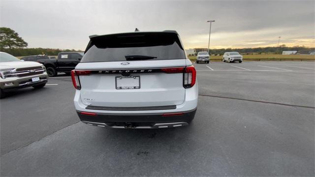 new 2025 Ford Explorer car, priced at $44,165