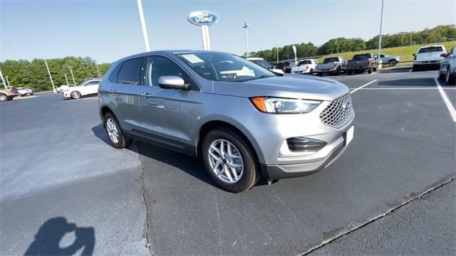 used 2024 Ford Edge car, priced at $29,980