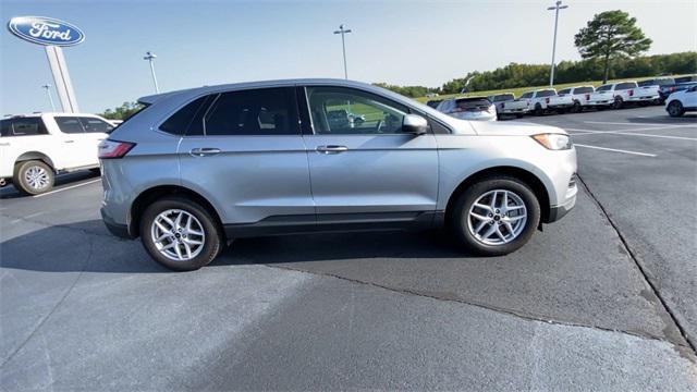 used 2024 Ford Edge car, priced at $29,980