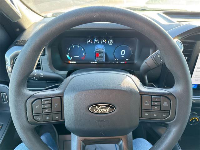 new 2025 Ford F-150 car, priced at $52,360
