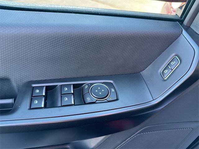 new 2025 Ford F-150 car, priced at $52,360