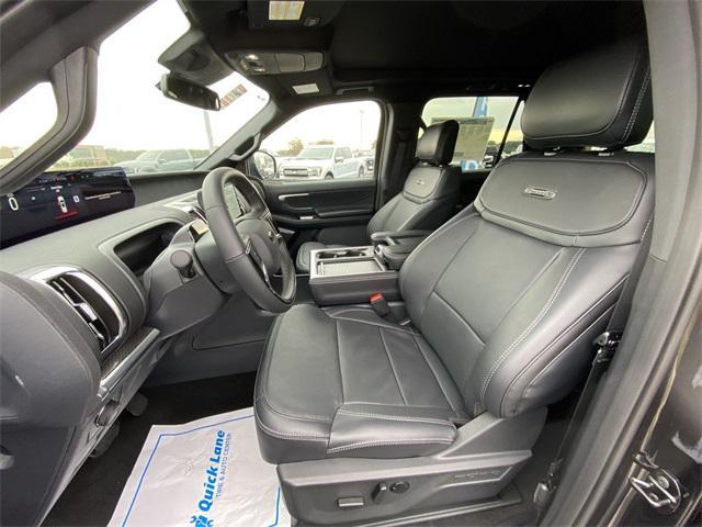 new 2025 Ford Expedition car