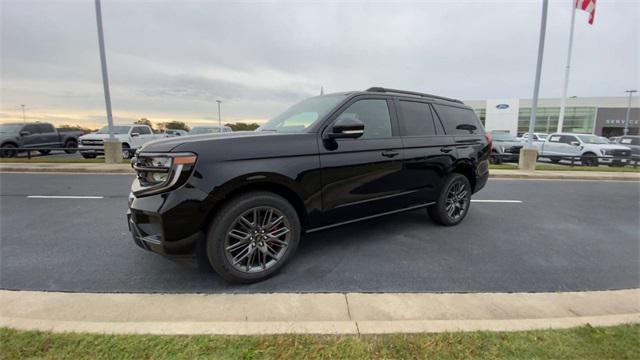 new 2025 Ford Expedition car
