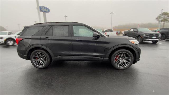 new 2025 Ford Explorer car, priced at $55,900