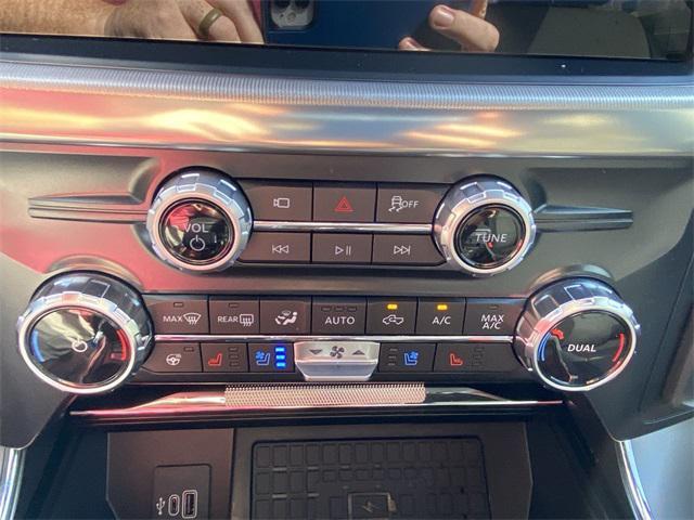 new 2025 Ford F-150 car, priced at $72,042