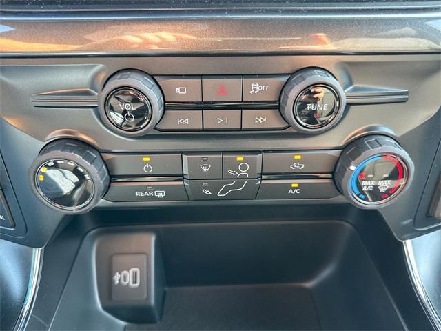 new 2025 Ford F-150 car, priced at $49,680