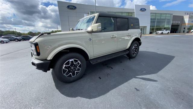 new 2025 Ford Bronco car, priced at $54,090