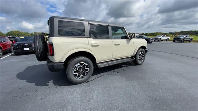 new 2025 Ford Bronco car, priced at $54,090