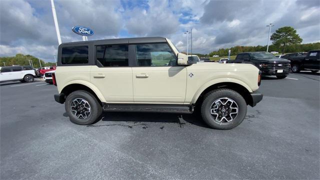 new 2025 Ford Bronco car, priced at $54,090