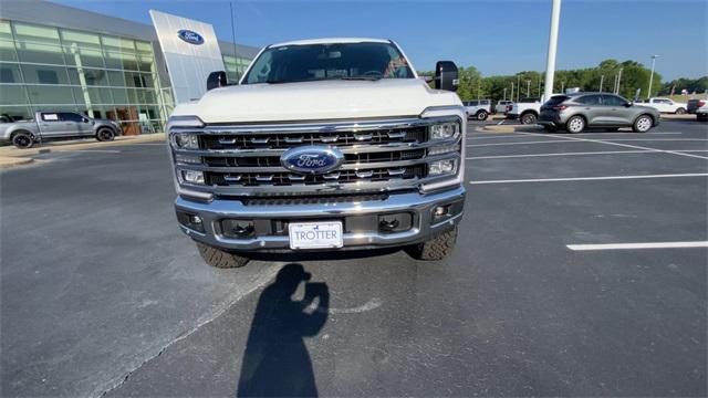 new 2025 Ford F-250 car, priced at $89,680