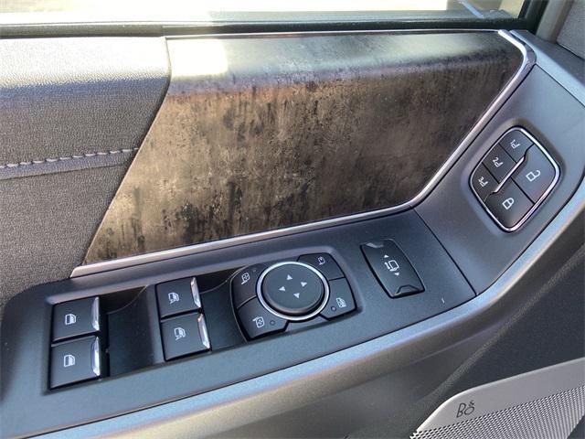 new 2025 Ford F-250 car, priced at $89,680