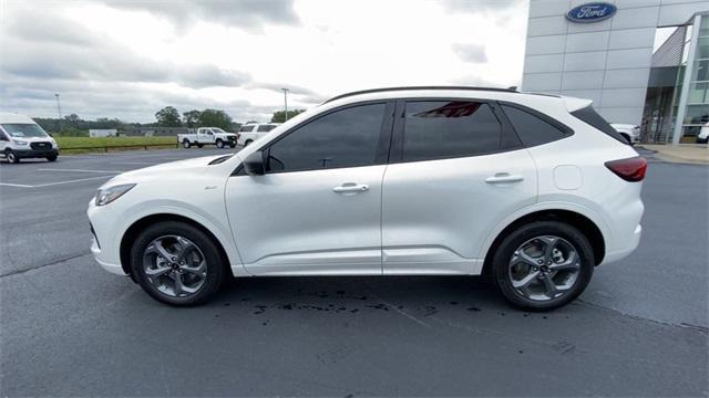 new 2024 Ford Escape car, priced at $30,470