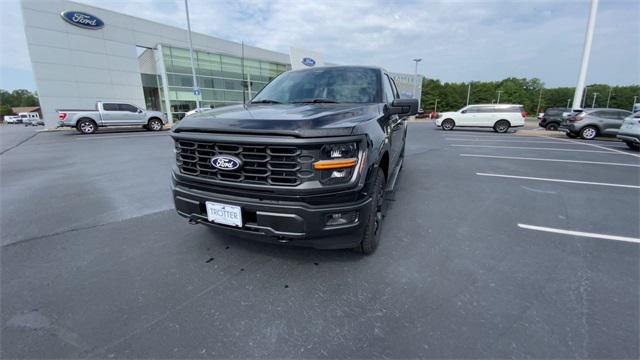 new 2025 Ford F-150 car, priced at $52,390