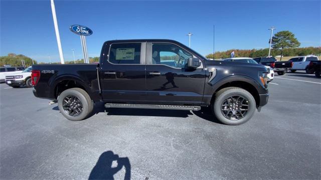new 2025 Ford F-150 car, priced at $51,990