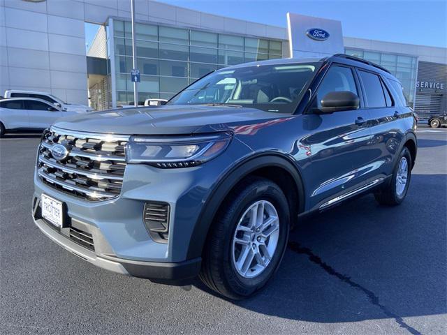 new 2025 Ford Explorer car, priced at $40,945