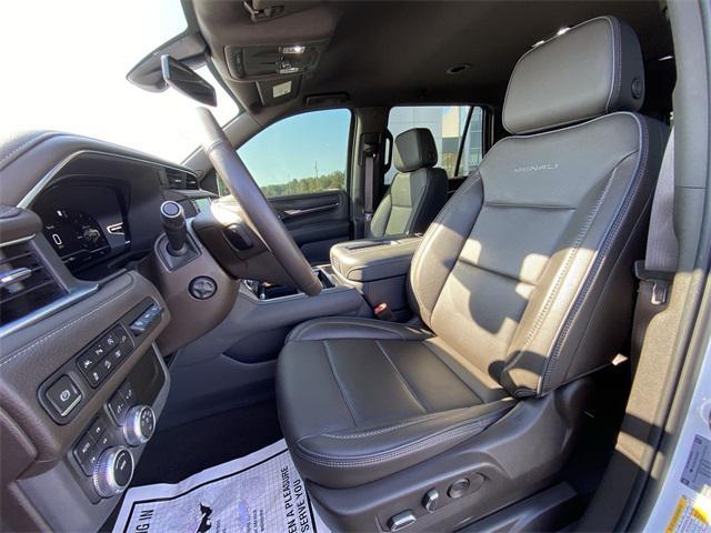 used 2022 GMC Yukon car, priced at $54,490