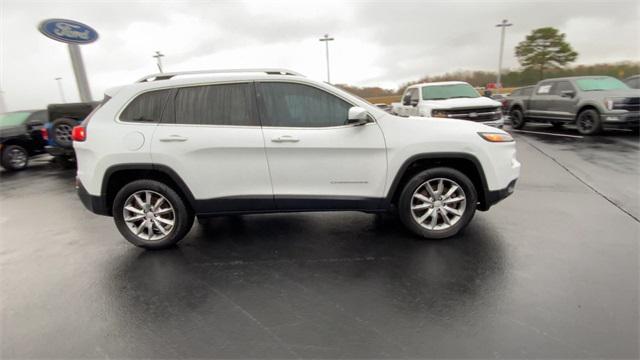 used 2018 Jeep Cherokee car, priced at $16,985