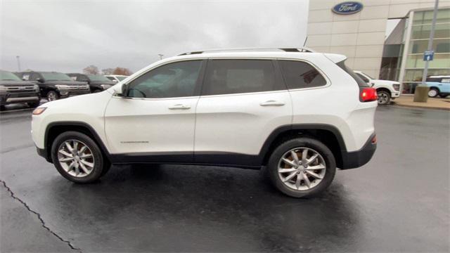 used 2018 Jeep Cherokee car, priced at $16,985