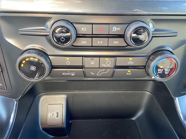 new 2025 Ford F-150 car, priced at $50,210