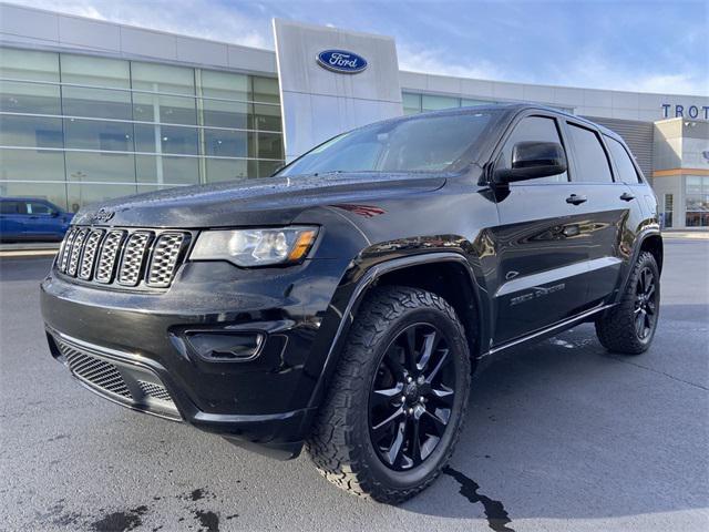 used 2018 Jeep Grand Cherokee car, priced at $17,975