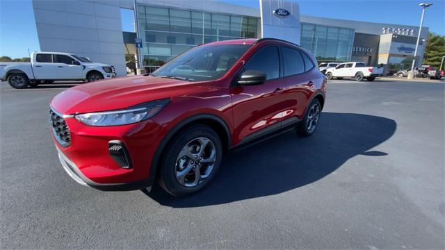 new 2025 Ford Escape car, priced at $32,815