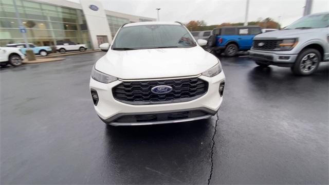 new 2025 Ford Escape car, priced at $35,460