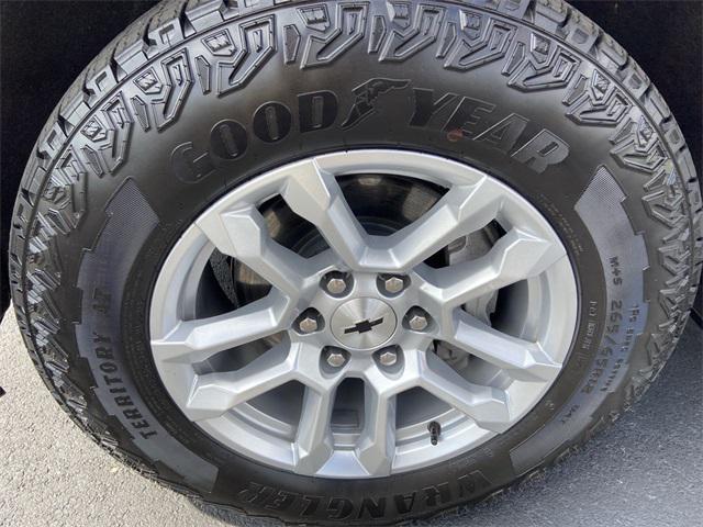 used 2025 Chevrolet Silverado 1500 car, priced at $52,990