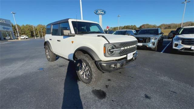 new 2025 Ford Bronco car, priced at $58,895