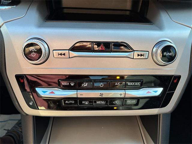 used 2024 Ford Explorer car, priced at $34,990