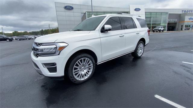 new 2024 Ford Expedition car, priced at $70,400