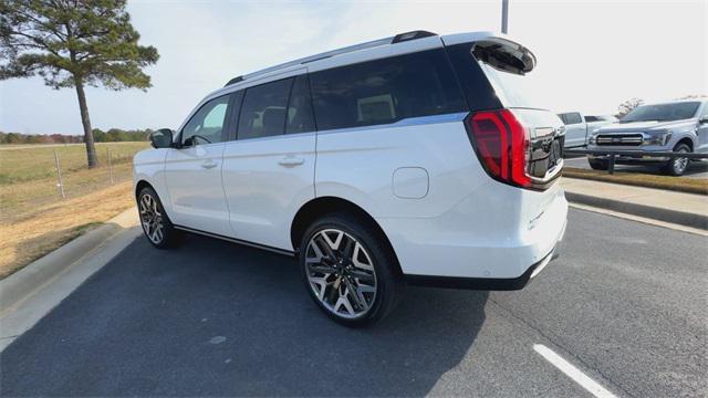 new 2025 Ford Expedition car, priced at $92,210