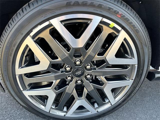 new 2025 Ford Expedition car, priced at $92,210