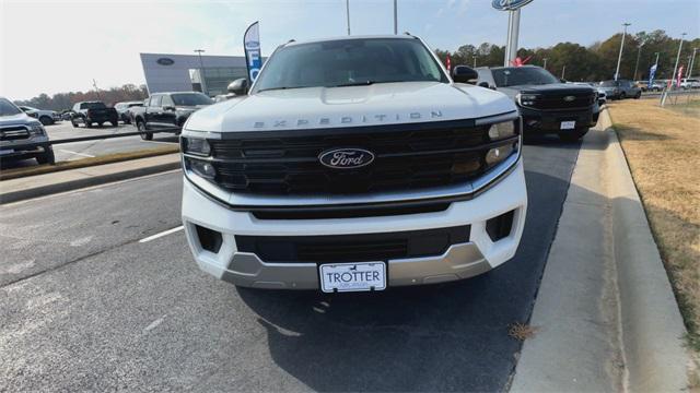 new 2025 Ford Expedition car, priced at $92,210