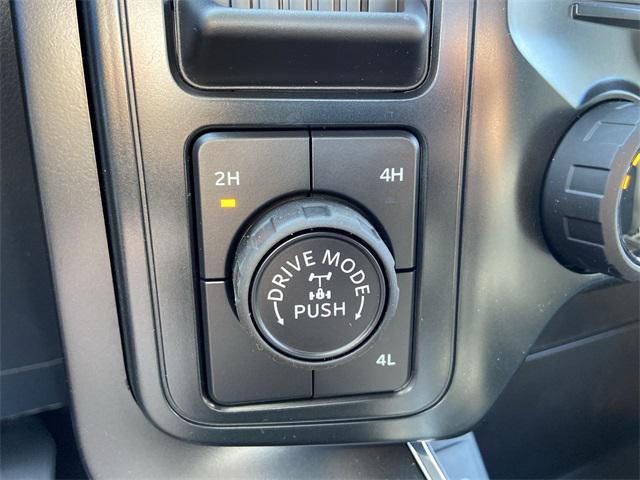 new 2025 Ford F-150 car, priced at $54,220